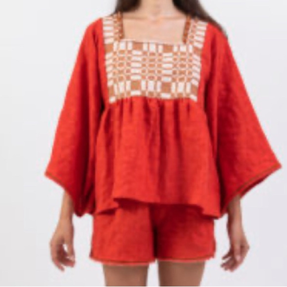 NWT Nina Leuca Corona Top‎ Burgundy linen size x small